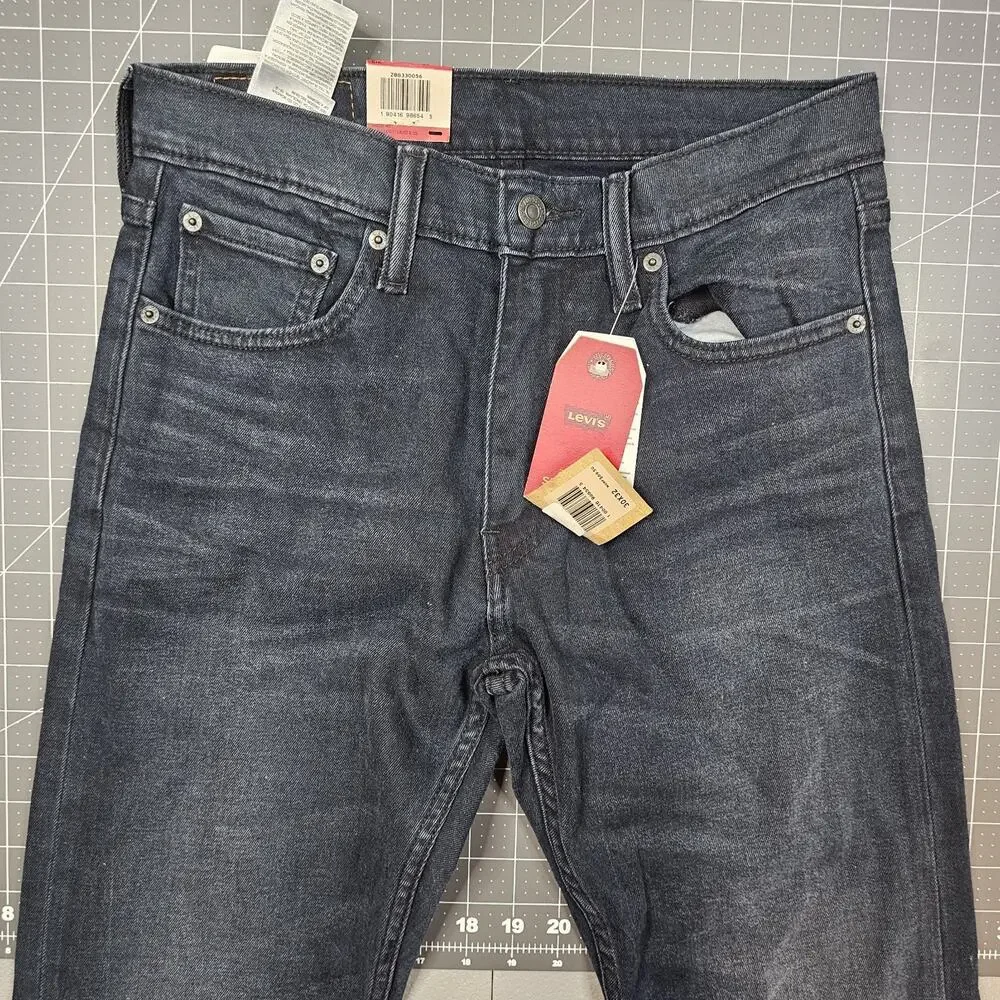 Levis levi 512